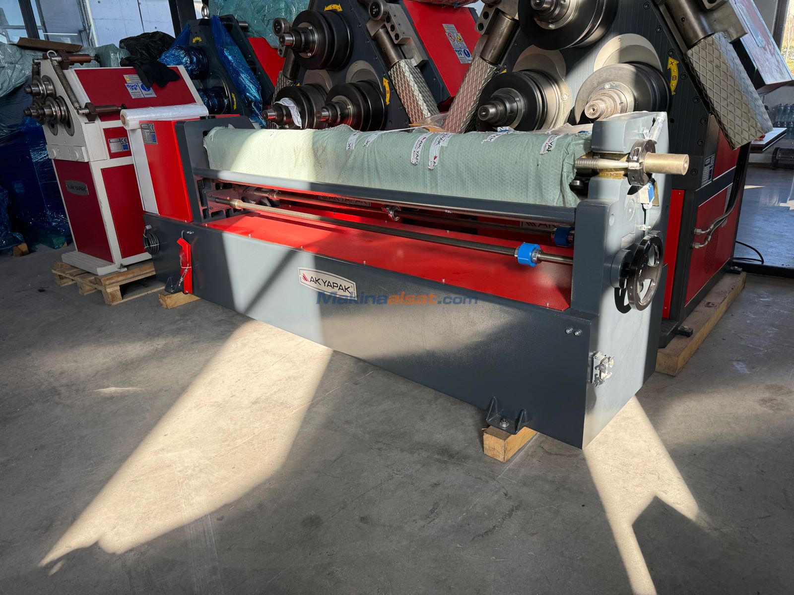 AKYAPAK ASM 2100 x 140  3 TOP SİLİNDİR
