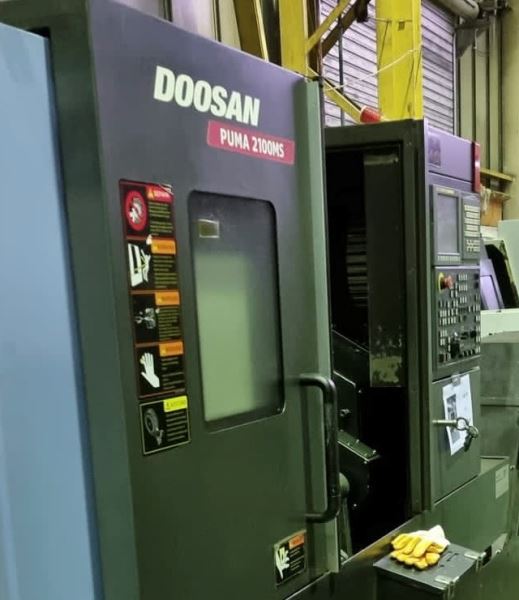 DOOSAN  PUMA  2100 MS  10.inc. Çift Ayna / 2 x C-eksen + B-eksen- Sürücülü CNC Torna