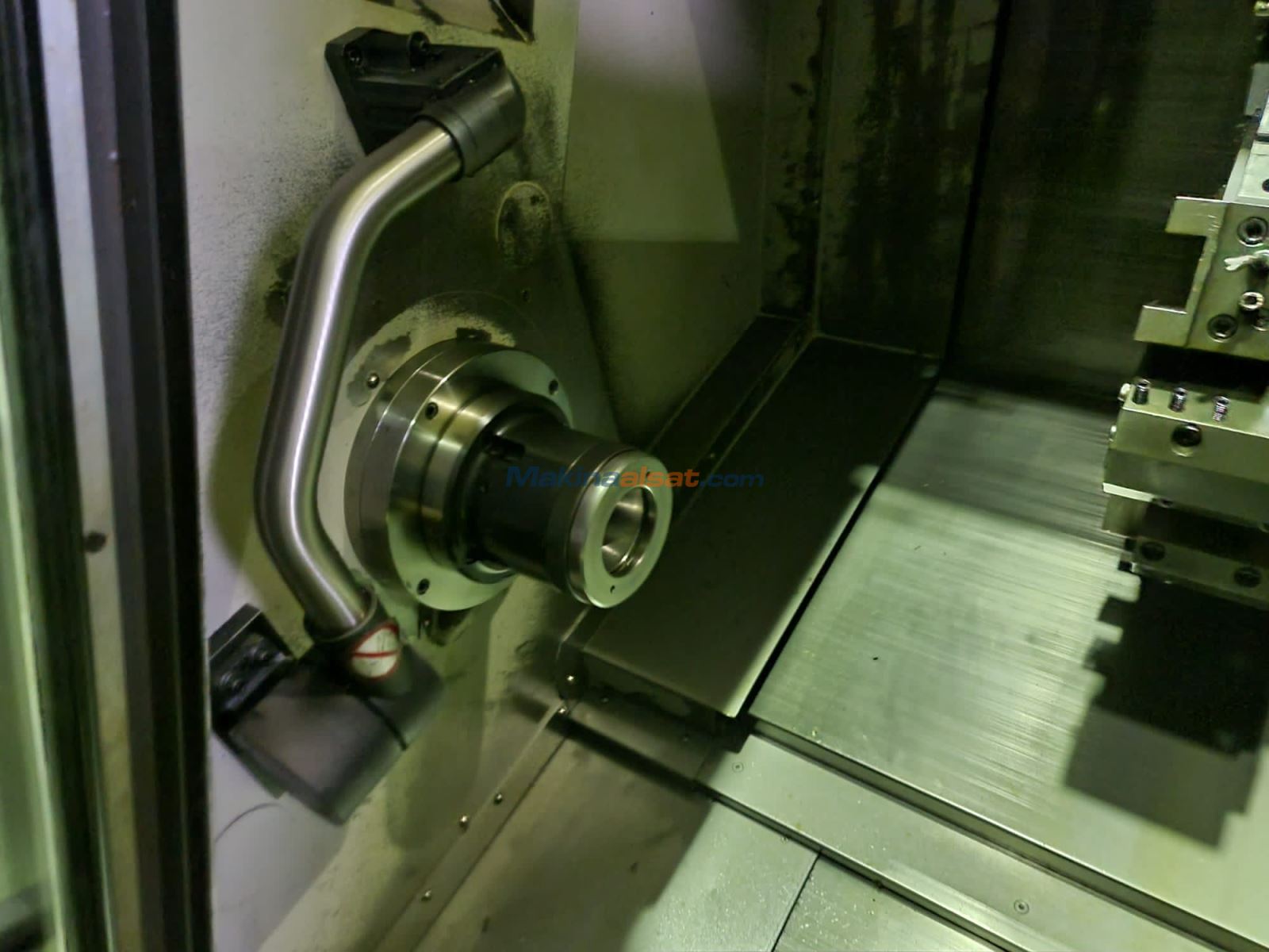 DOOSAN  PUMA  2100 MS  10.inc. Çift Ayna / 2 x C-eksen + B-eksen- Sürücülü CNC Torna