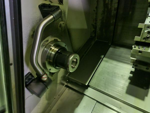 DOOSAN  PUMA  2100 MS  10.inc. Çift Ayna / 2 x C-eksen + B-eksen- Sürücülü CNC Torna