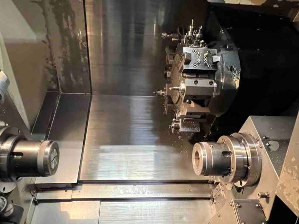 DOOSAN  PUMA  2100 MS  10.inc. Çift Ayna / 2 x C-eksen + B-eksen- Sürücülü CNC Torna