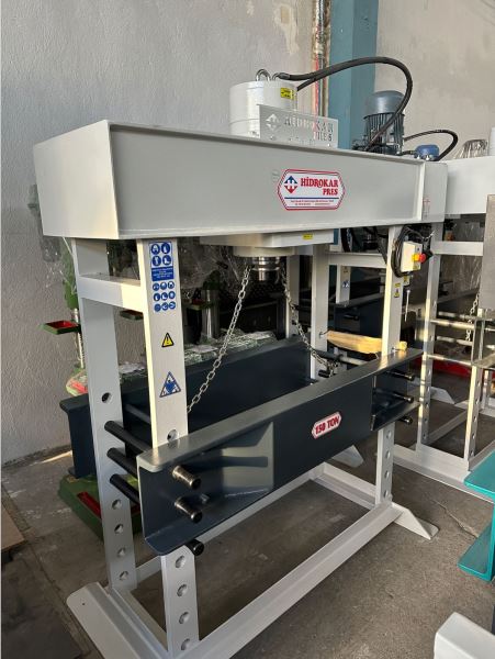 HİDROKAR 150 TON HİDROLİK ATÖLYE PRESİ
