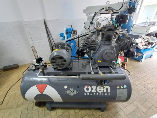 500 LİTRE ÖZEN  TК-500/3X110  PİSTONLU  KOMPRESÖR