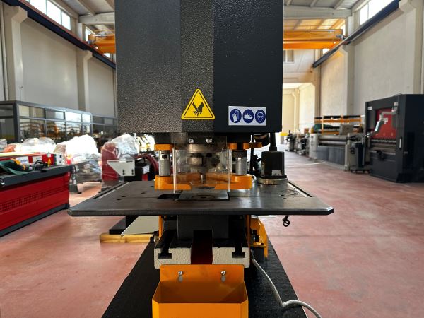 ŞAHİNLER HKM 65 HİDROLİK KOMBİNE MAKAS