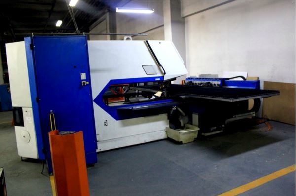 TRUMPF TRUPUNCH 2000R CNC PUNCH PRES