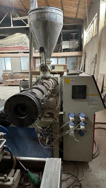 WPC 65/128 Extruder