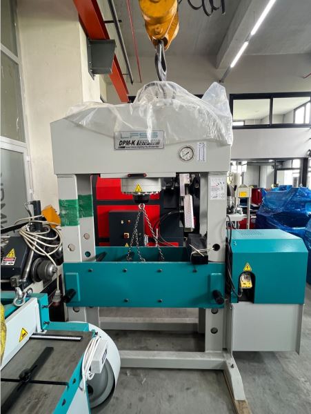 100 TON GEZER KAFA HİDROLİK PRES
