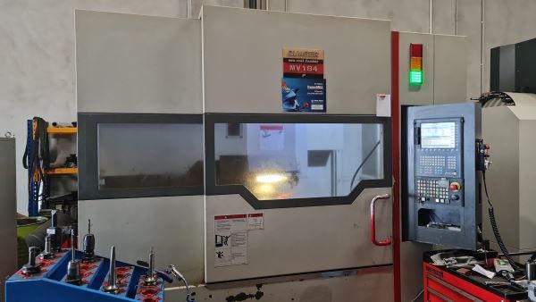 Quaser MV184 / P SERİSİ CNC DİK İŞLEME MERKEZİ