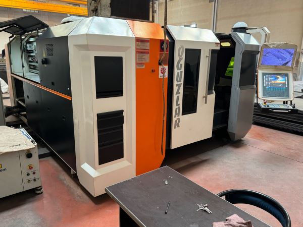 ERMAKSAN 4 kW YEDEK TABLALI LAZER KESİM