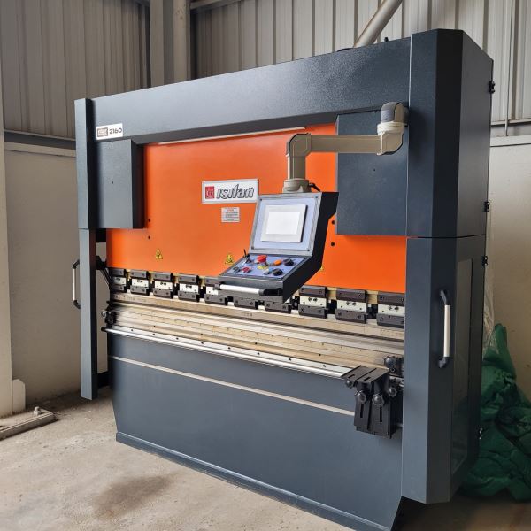 ISITAN EB 2160 / 2 METRE 60 TON NC ABKANT