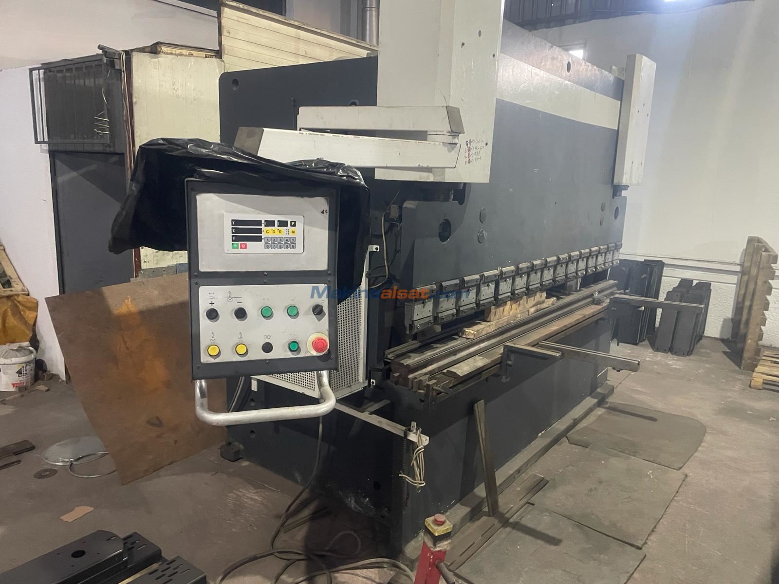 BAYKA APH 3100x200 TON 10 MM NC ABKANT