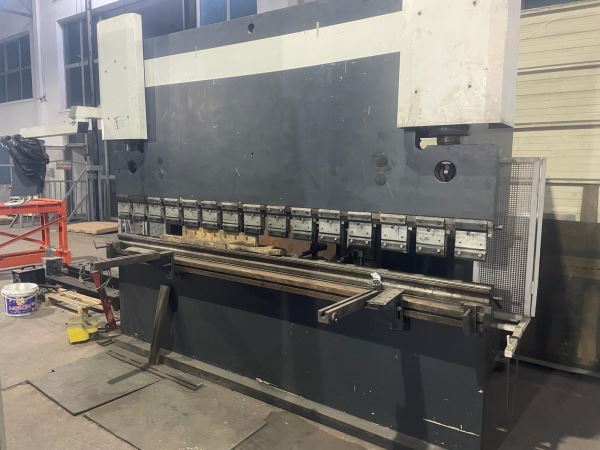 BAYKA APH 3100x200 TON 10 MM NC ABKANT