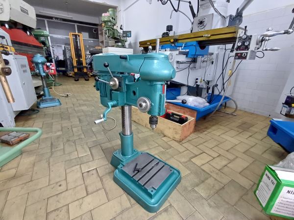 EKÇELİK MASAÜSTÜ KILAVUZ ÇEKME