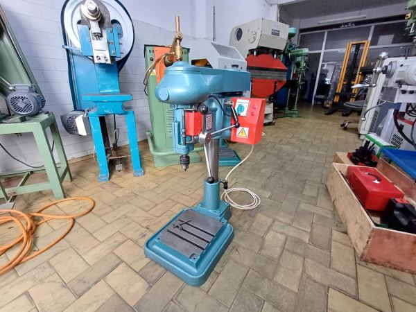 Ekçelik Masaüstü Kılavuz Çekme Matkap