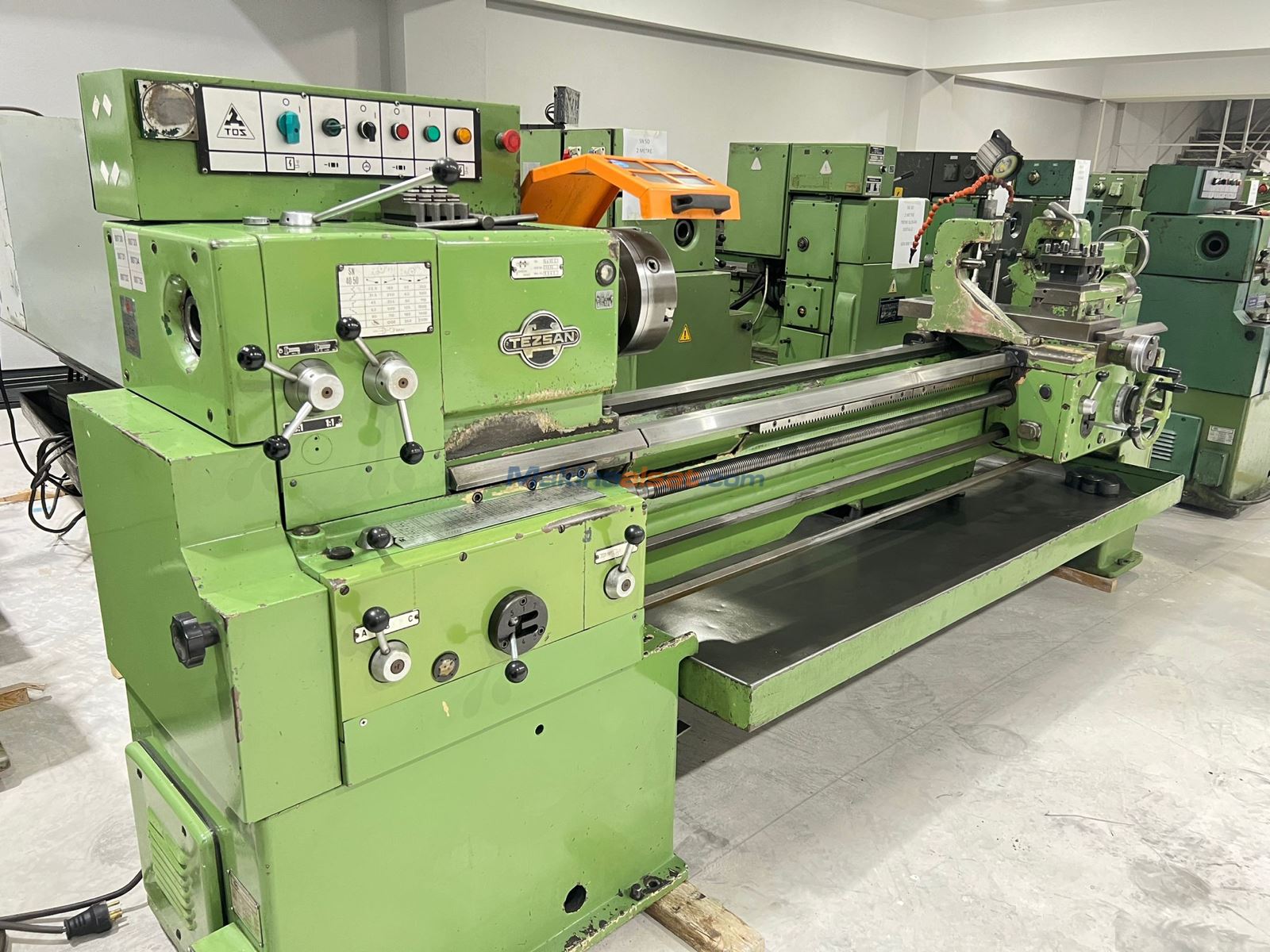 vision metron tfe 中古　サイズS Satılık ikinci el SN 50 Tezsan 2 Metre Torna Universal Torna makinesi
