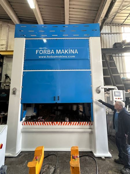 315 TON H TİP ÇELİK GÖVDE HAVA KAVRAMALI EKSANTRİK PRES