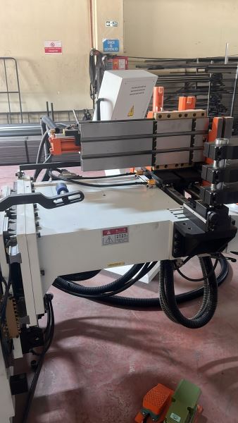 38 lik CNC Boru Bükme