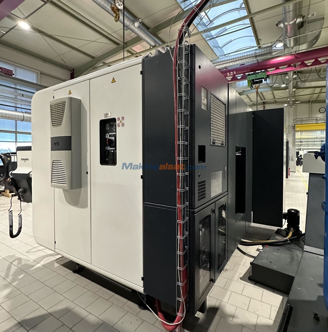 DMG HSC 55 linear 5 Eksen CNC İşlem Merkezi