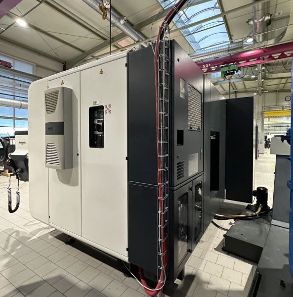 DMG HSC 55 linear 5 Eksen CNC İşlem Merkezi