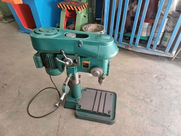 EKÇELİK 220 VOLT MASA ÜSTÜ MATKAP