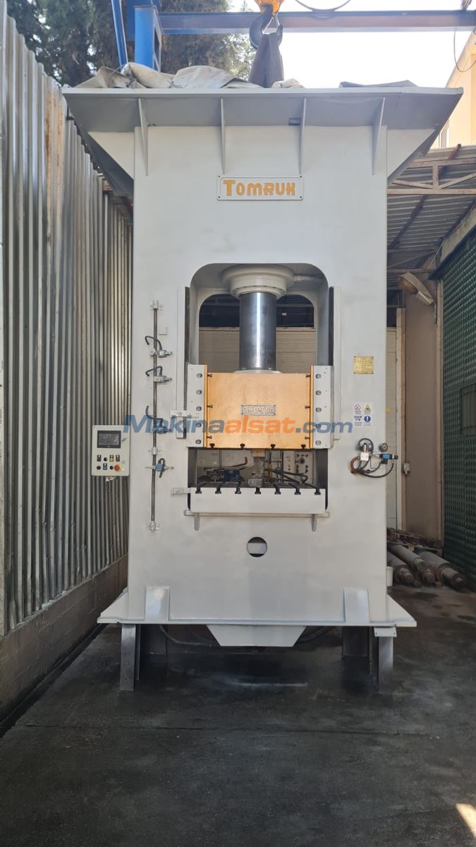 TOMRUK 250 TON ÇİFT TESİRLİ HİDROLİK PRES