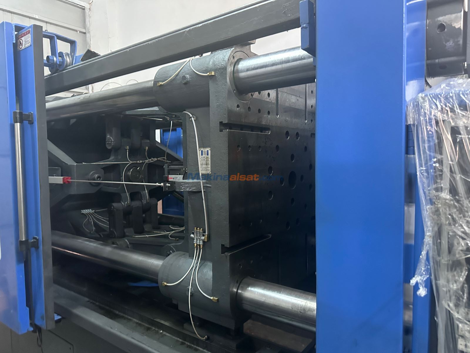 HAIDA 350 TON PLASTİK ENJEKSİYON