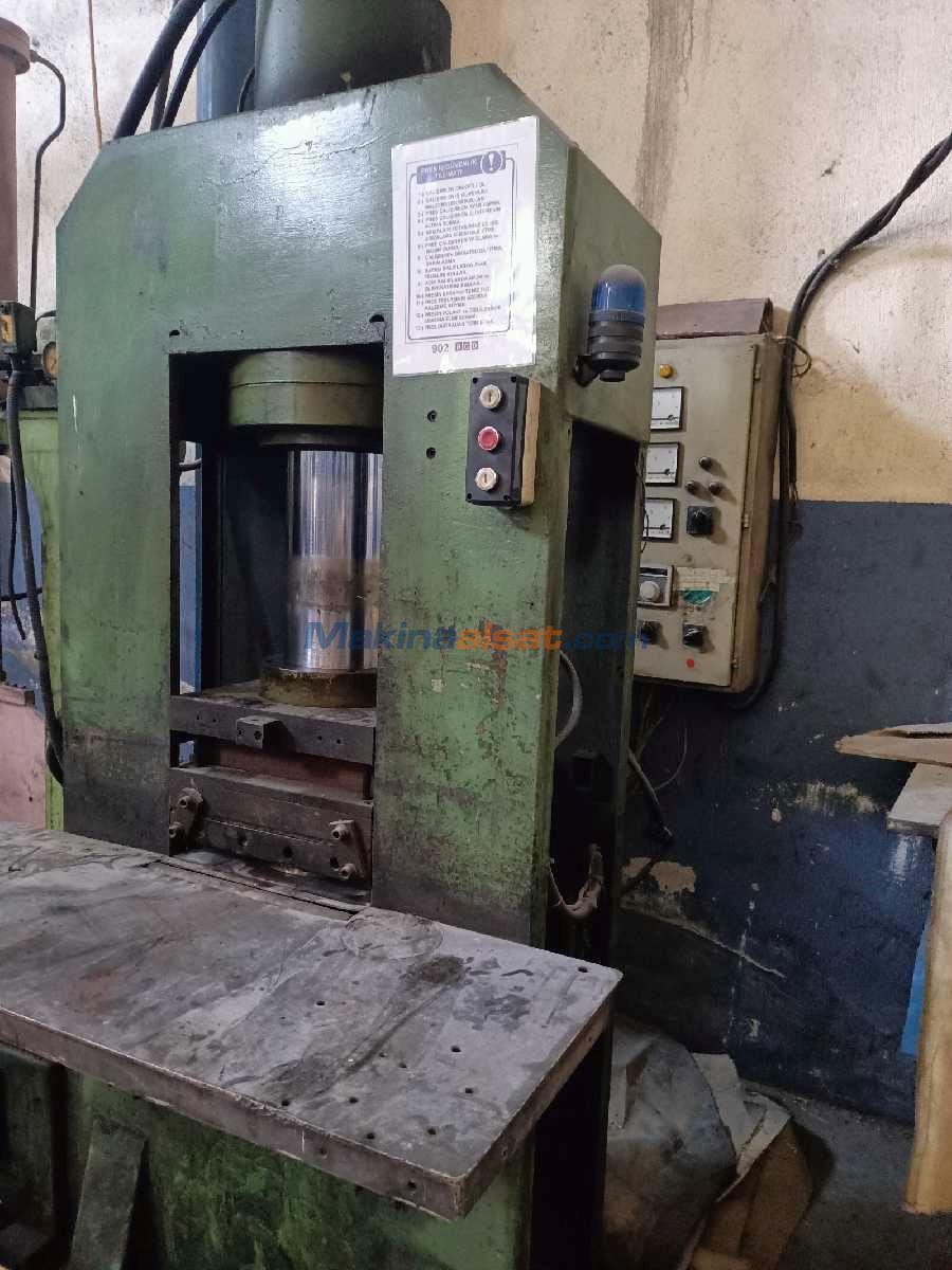 İmbat 250 Ton 400x400 mm Rezistanslı Hidrolik Kauçuk Presi