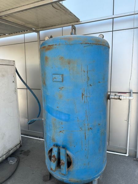 Full Bakımlı Komsan VEK60 45kw 60hp Vidalı Kompresör + Hava Tankı