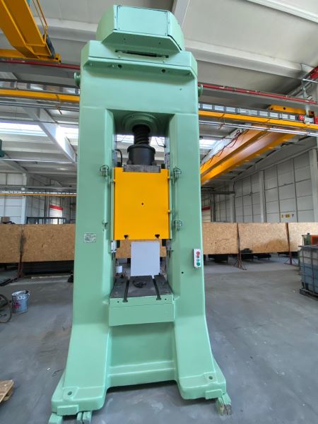 250 TON RUS MALI FRİKSİYON PRES