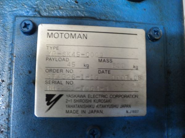 Motoman YR-SK 45 CNC TORNA İÇİN YÜKLEME ROBOTU