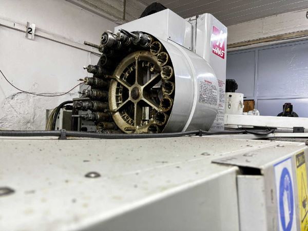 HAAS VF3 4 Eksen Divizörlü CNC Dik İşleme Merkezi