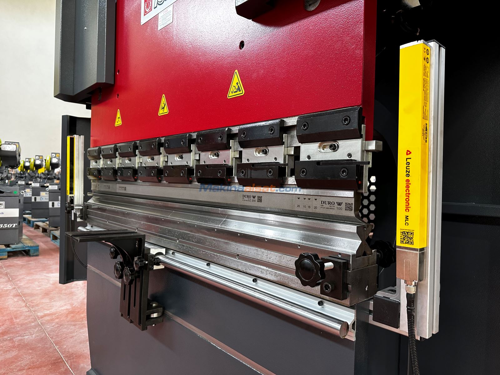 ISITAN 1550X40 TON NC 3 EKSEN HİDROLİK ABKANT PRES