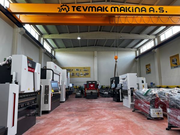 ISITAN 1550X40 TON NC 3 EKSEN HİDROLİK ABKANT PRES
