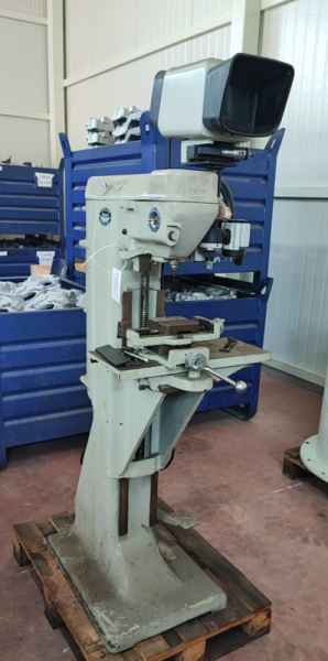 MACRO VİCERS SERTLİK ÖLÇÜM CİHAZI