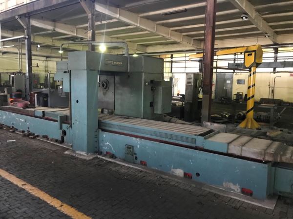 FRITZ WERNER  800x  4000 x 700 BED FREZE