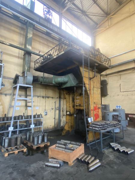 EUMUCO 400 TON HİDROLİK KOVAN PRESİ