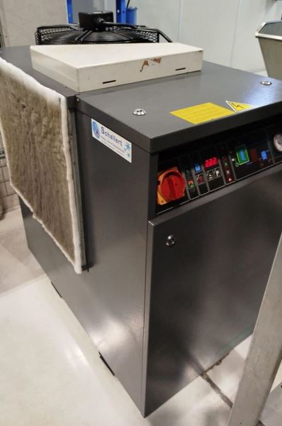 RÖDERS RP 800 CNC Dik İşlem