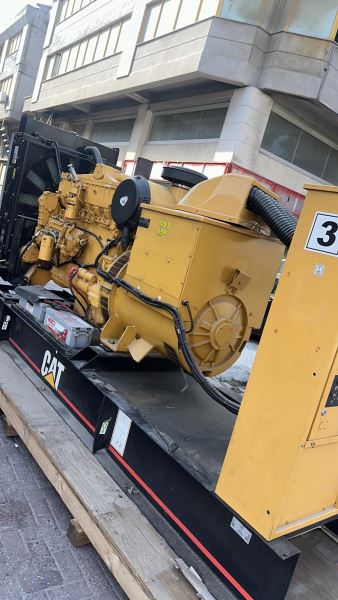 2004 MODEL ÇOK TEMİZ CAT JENERATÖR