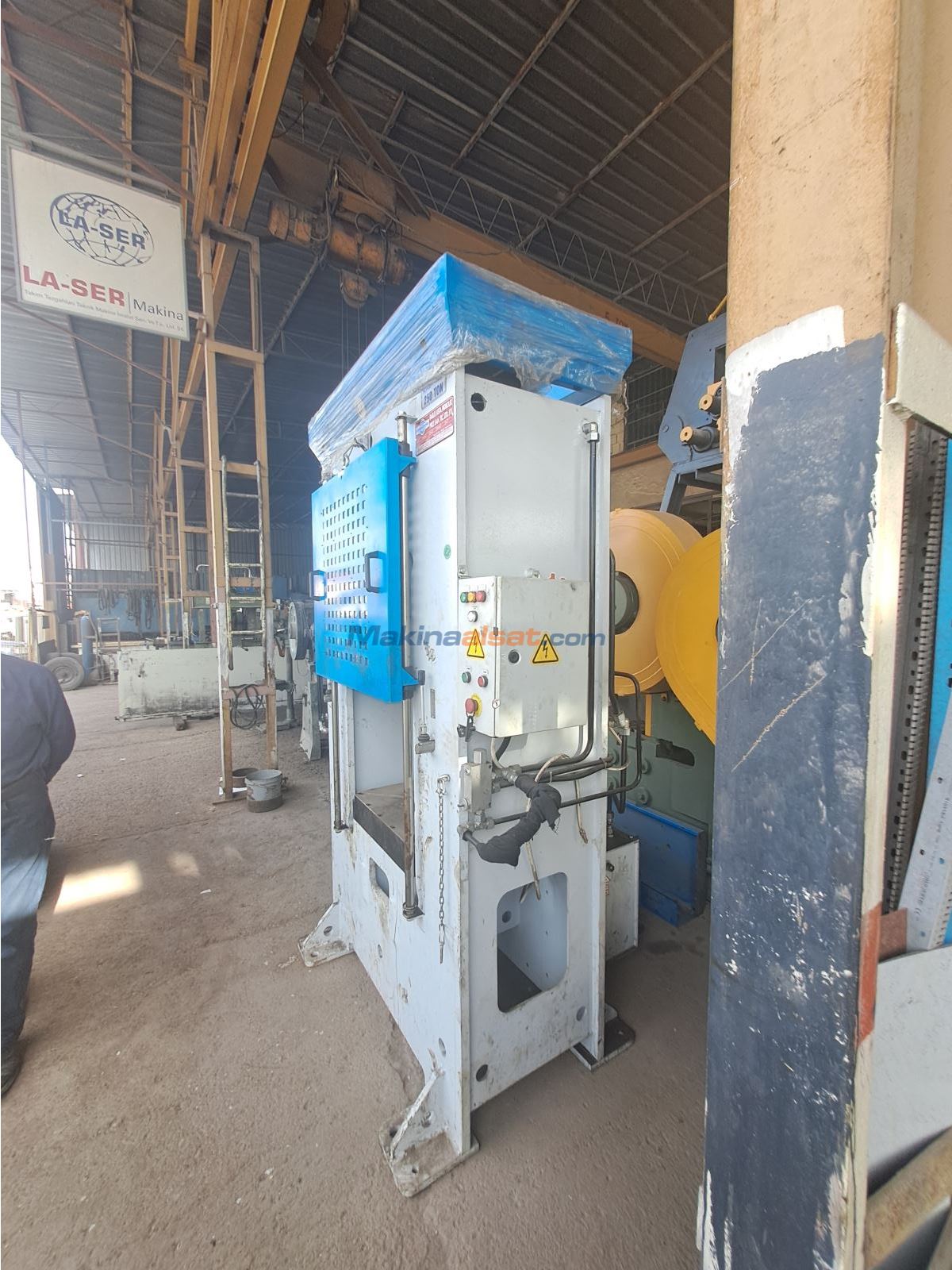 250 Ton Sıvama Presi