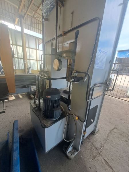 250 Ton Sıvama Presi