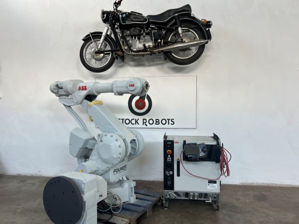 ABB IRB 4400/60 IRC5 FOUNDRY PLUS + 7 Eksen Robot
