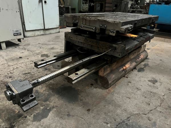 CNC HAREKETLİ ÇİFT TABLA