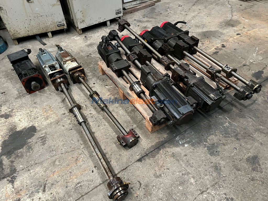 CNC VİDALI MİL VE MOTORLARI