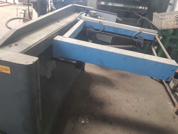 Dijitalli Arka Dayamalı 1500 x 3 Redüktorlü Giyotin Makas