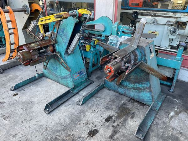 2 ADET 3 TON COİLTECH MARKA RULO AÇICI VE SÜRÜCÜ