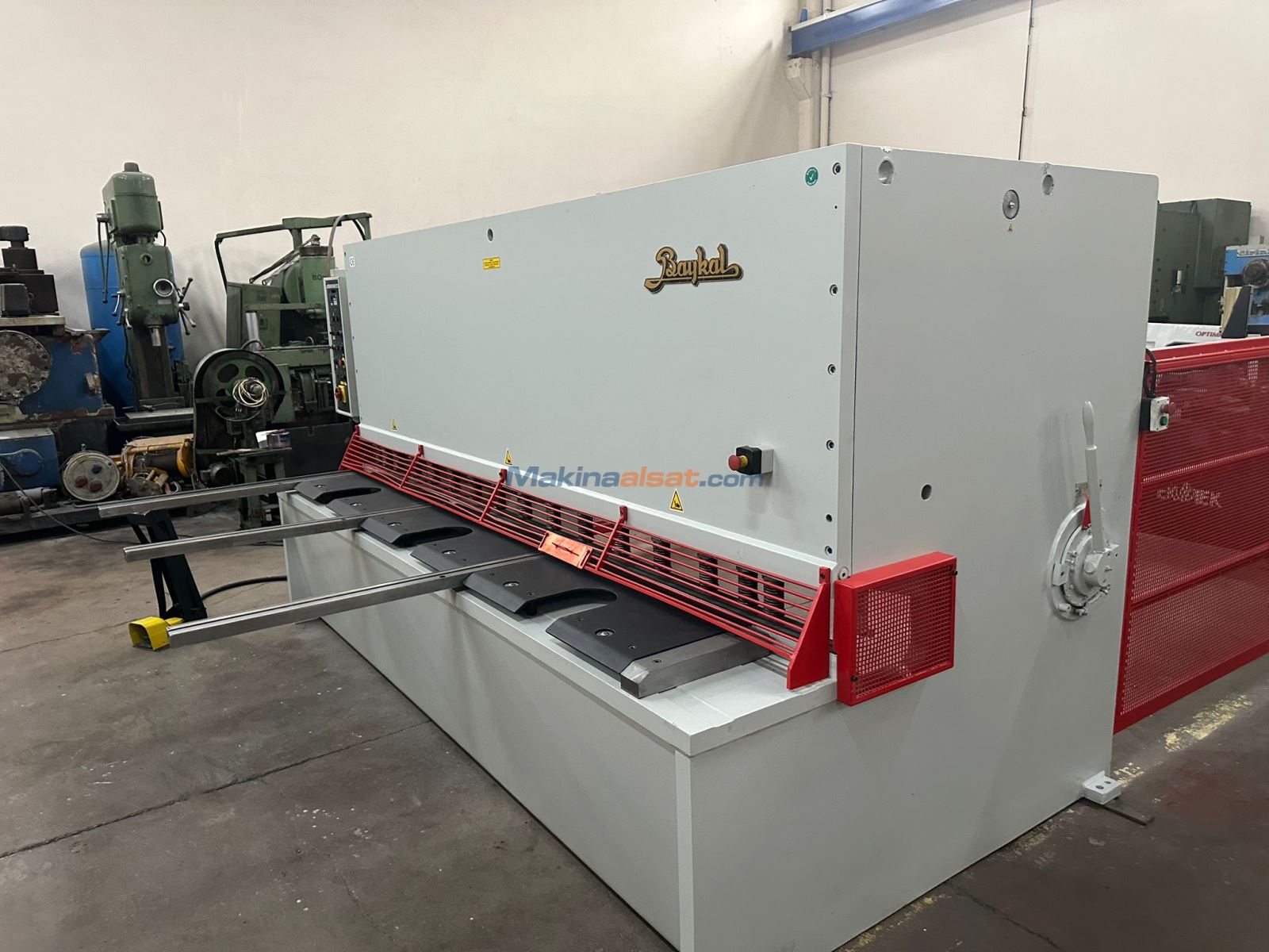 BAYKAL 3 METRE 12 MM HİDROLİK MAKAS