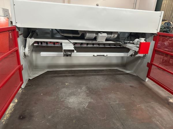 BAYKAL 3 METRE 12 MM HİDROLİK MAKAS