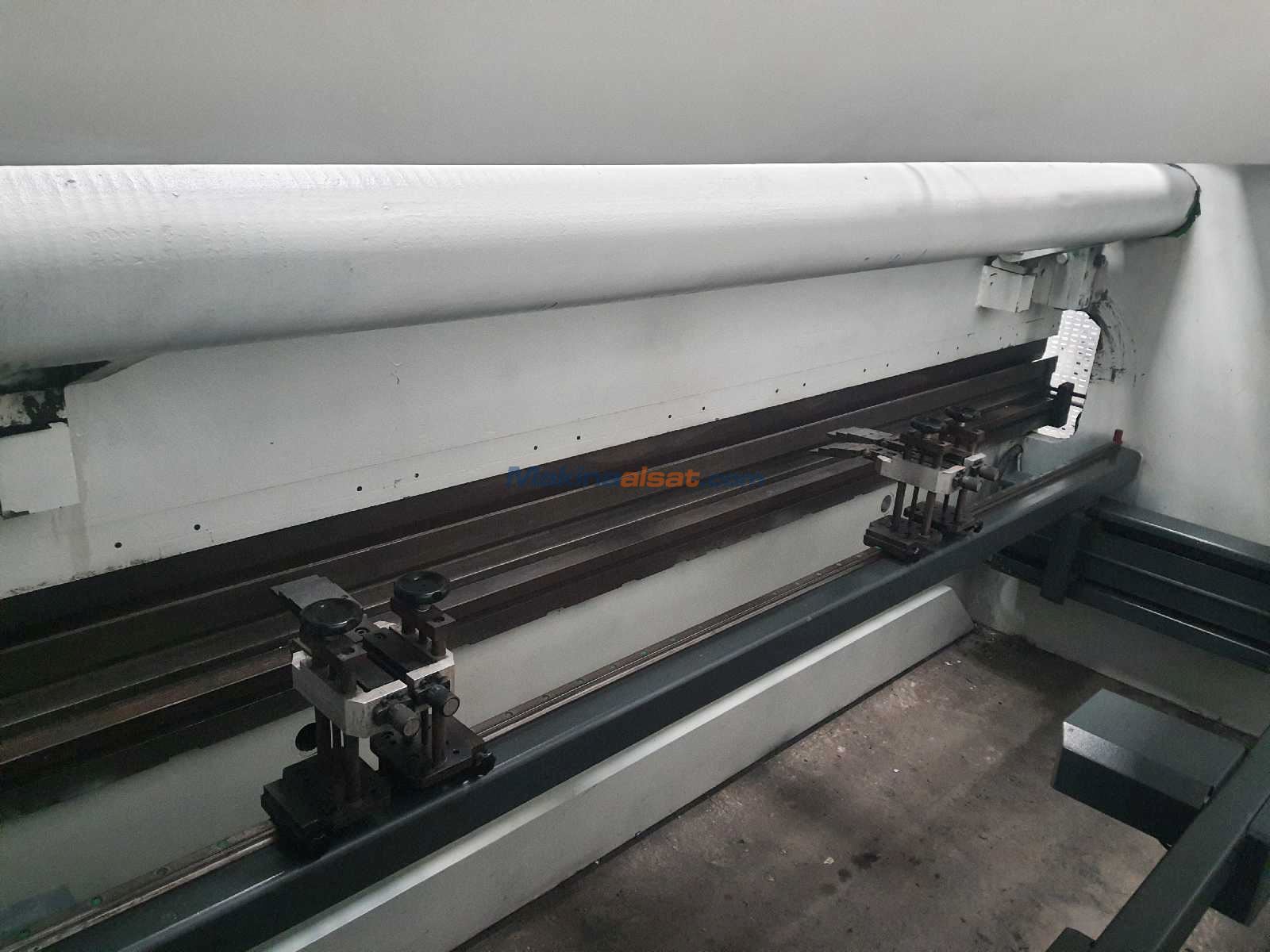 Baykal APH 4 Metre 260 Ton NC Abkant Pres