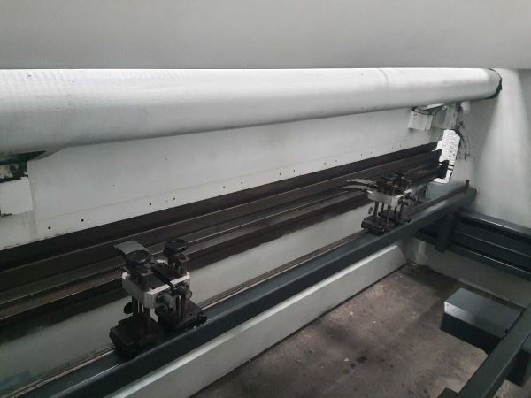 Baykal APH 4 Metre 260 Ton NC Abkant Pres