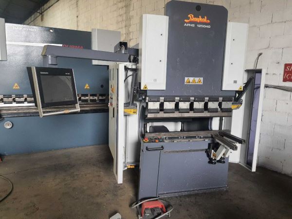 Baykal APHS 1250 X 40 Ton Cnc Abkant Pres